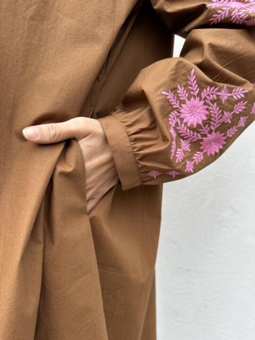 Kjole - Berlin - Nougat - Gaspar