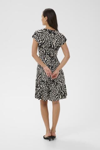 Kjole - KAbella - Black Deep/Chalk Animals - KAFFE
