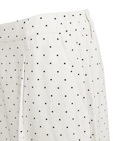 Shorts - FQAnya - Off-white W. Black - FREEQUENT