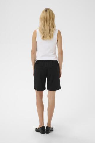 Shorts - CUvicky - Black - CULTURE