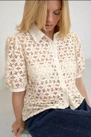 Bluse - Charlotte Lace - Gul - CONTINUE