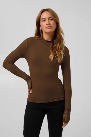 Langærmet T-shirt - KAomi - Brun - KAFFE