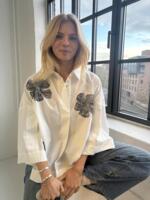 Skjorte - Klara Flower Embroidery - White - Continue